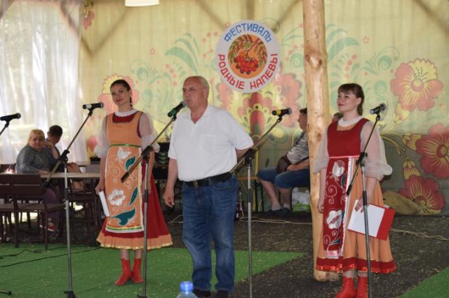 Праздник народной песни в покровском парке «Санрайз»
